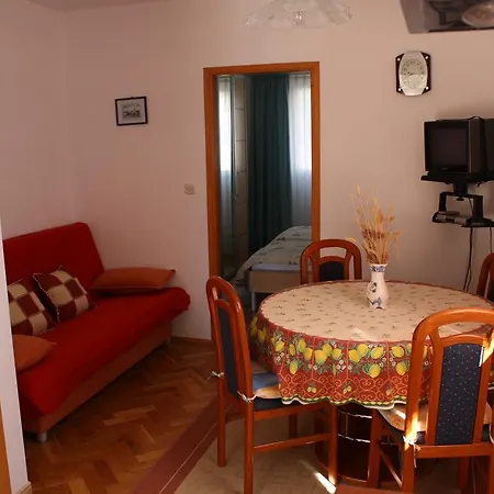 Apartment Biskup 